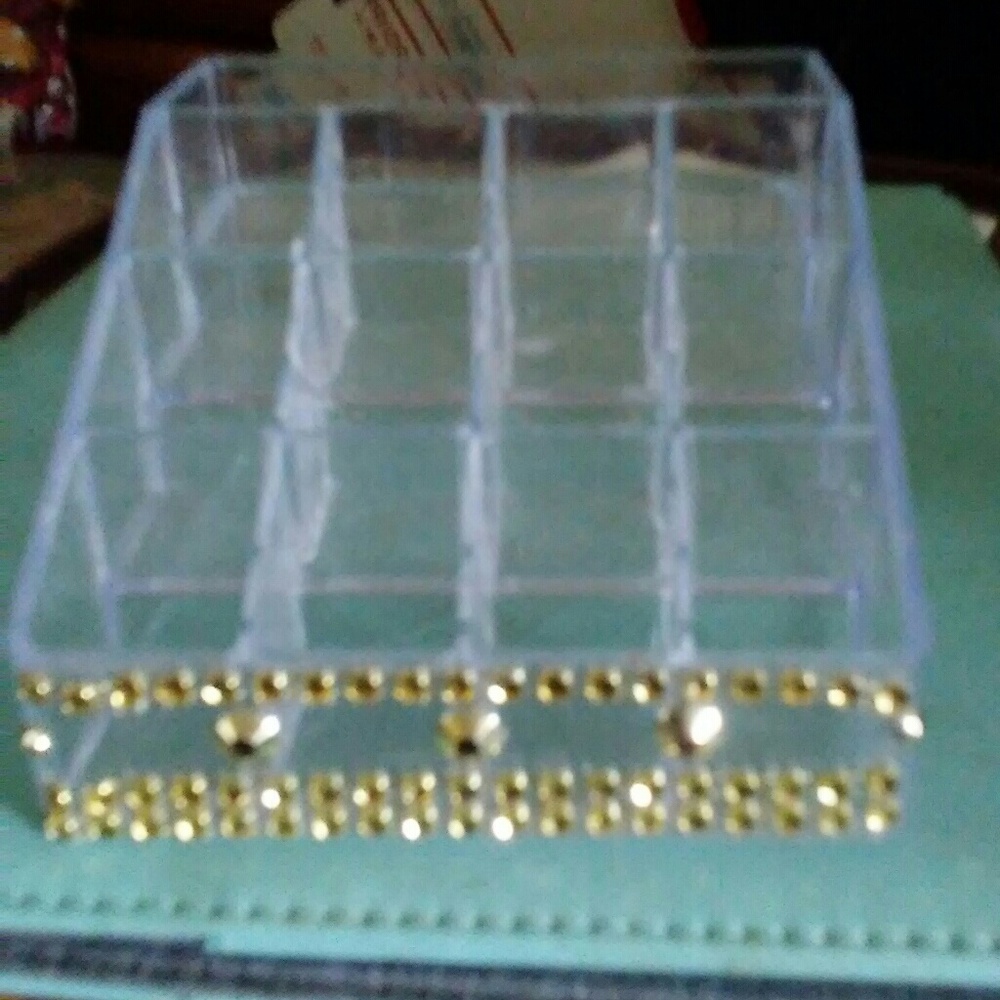 Lipstick Organizer
